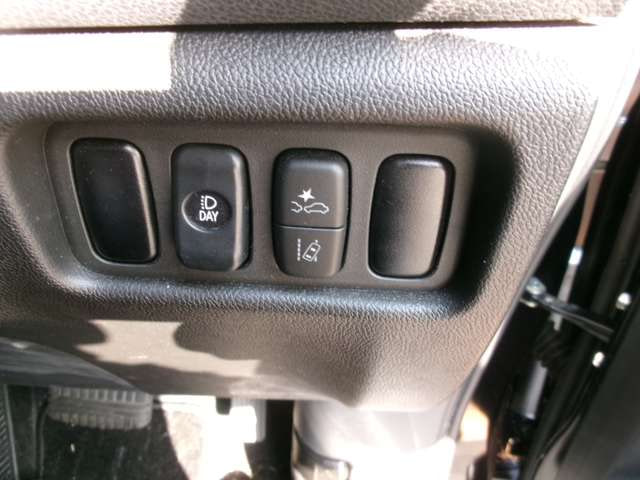 Mitsubishi RVR — фото 10