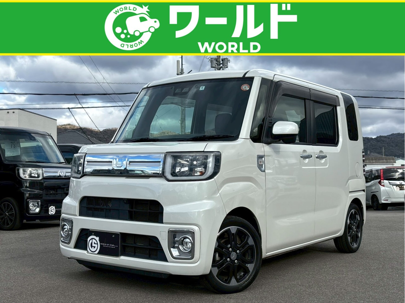 Daihatsu Wake — фото 11