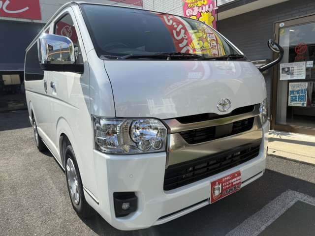 Toyota Hiace VAN — фото 7