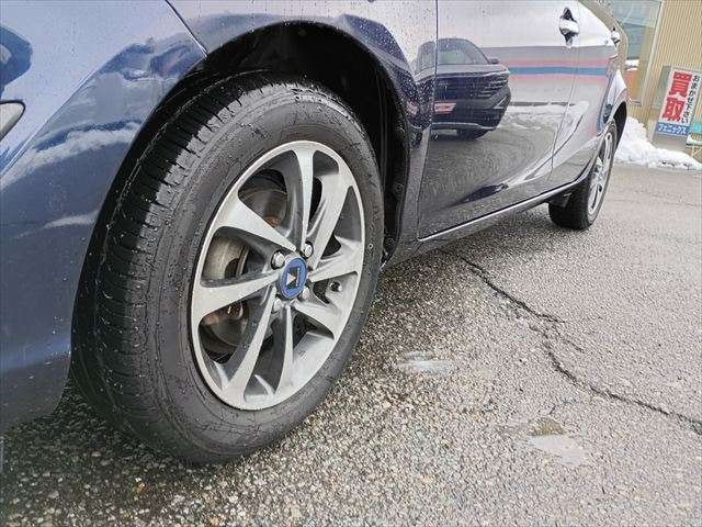 Toyota Aqua — фото 15