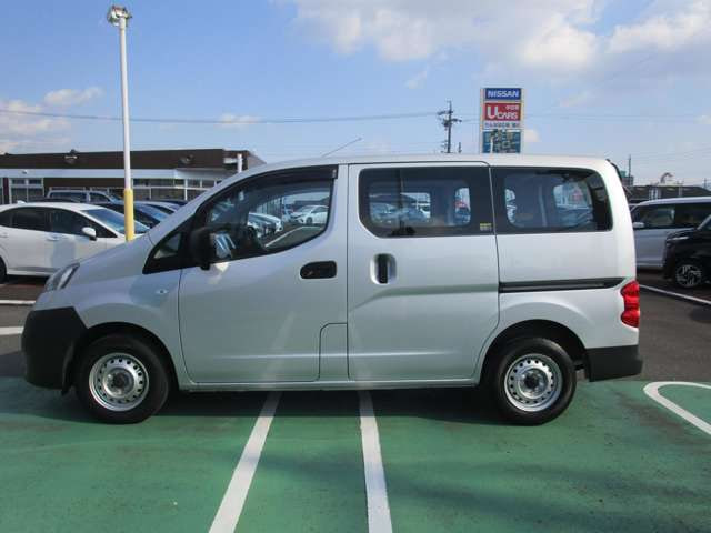 Nissan NV200 Vanette VAN — фото 6