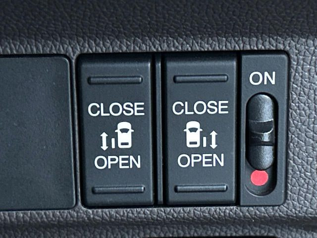 Honda Freed — фото 5