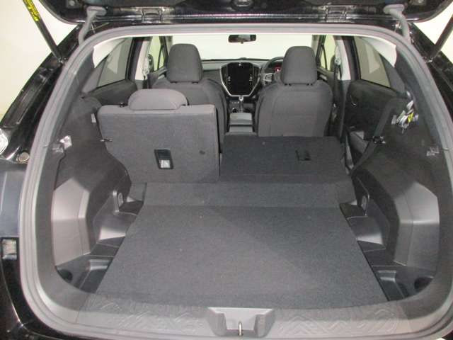 Subaru Impreza Hatchback — фото 11
