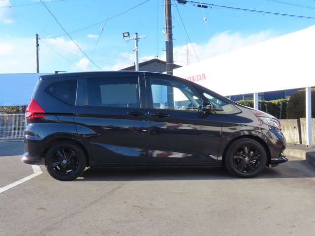 Honda Freed Plus — фото 4