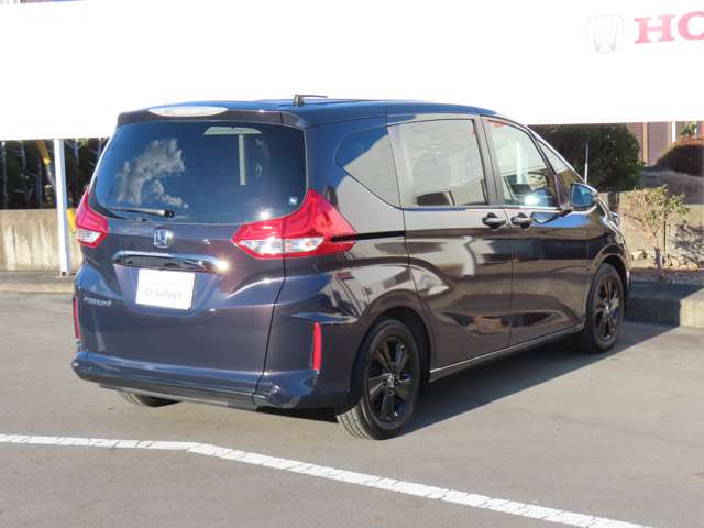 Honda Freed Plus — фото 6