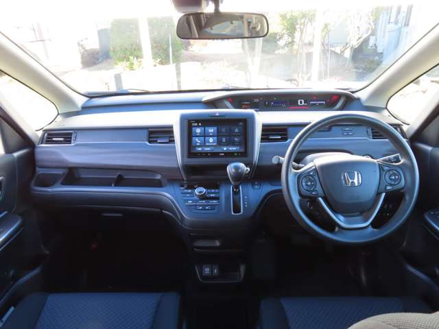 Honda Freed Plus — фото 7
