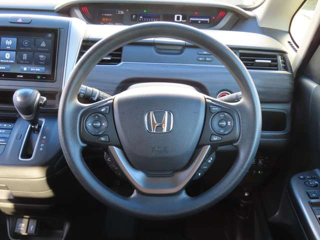 Honda Freed Plus — фото 8