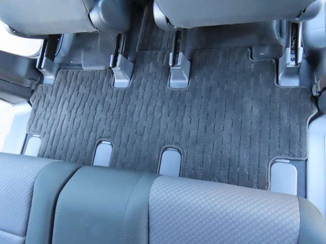 Honda Freed Plus — фото 9