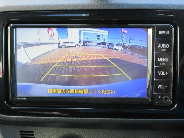 Toyota Vitz — фото 4