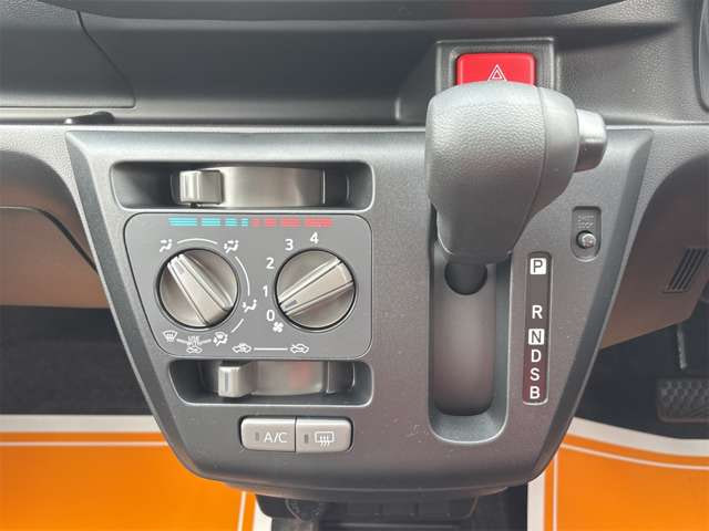 Subaru Pleo Plus — фото 3
