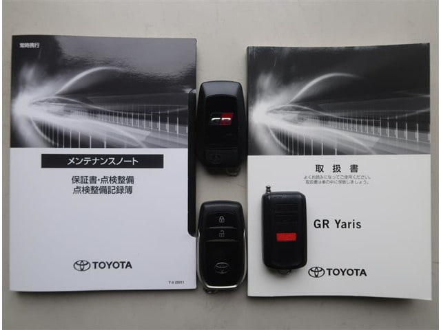 Toyota Gryaris — фото 11
