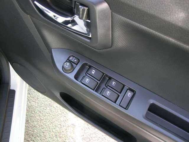 Subaru Pleo Plus — фото 6