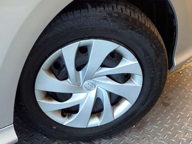 Toyota Yaris — фото 6