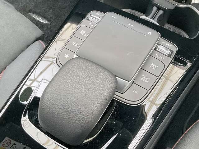 Mercedes Benz A Class Sedan — фото 10