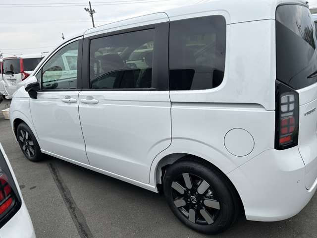 Honda Freed — фото 5