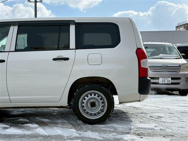 Toyota Succeed VAN — фото 5