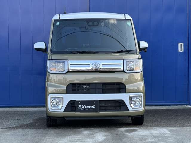 Toyota Pixis Mega — фото 4