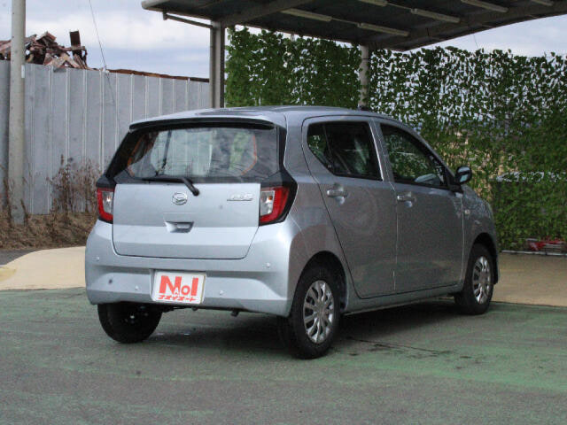 Daihatsu Mira E S — фото 5