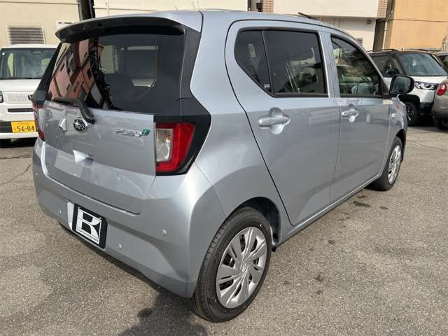 Subaru Pleo Plus — фото 8