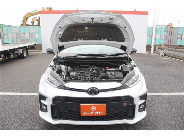 Toyota Gryaris — фото 10