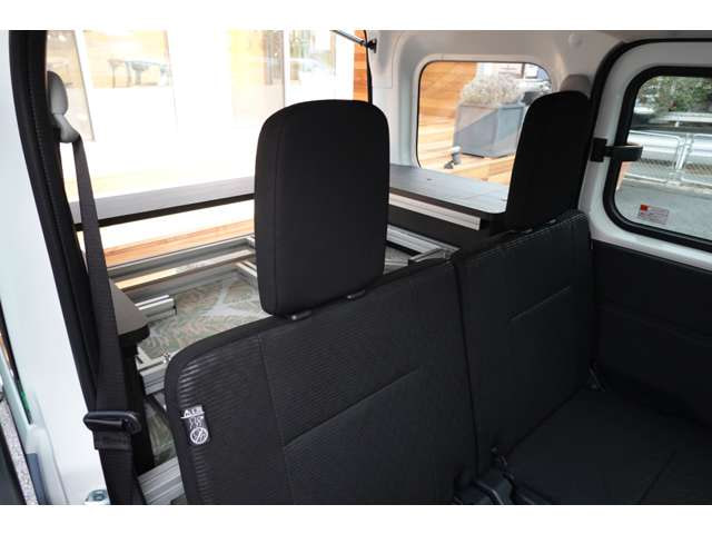Toyota Pixis VAN — фото 11