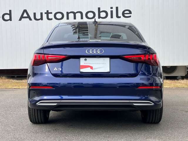 Audi A3 Sedan — фото 8
