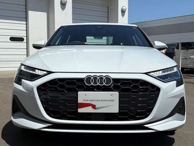 Audi A3 Sedan — фото 3