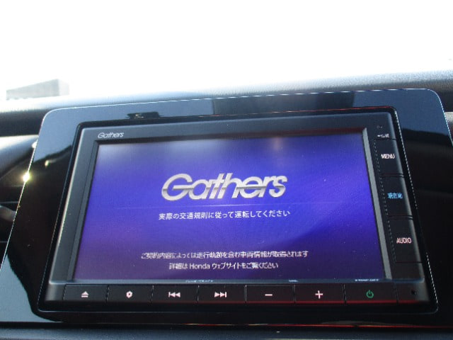 Honda FIT — фото 3