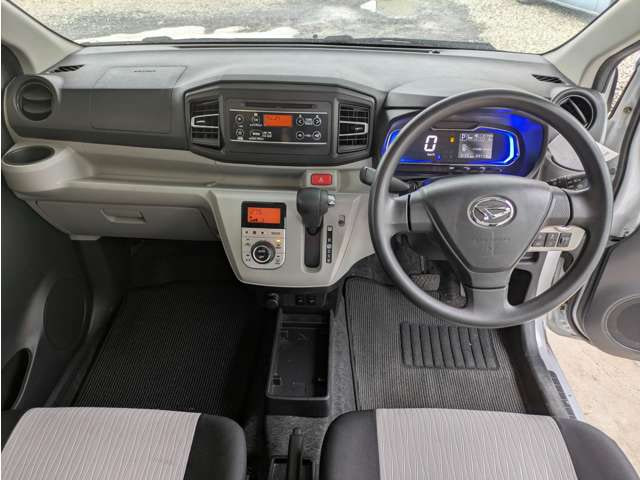 Daihatsu Mira E S — фото 2