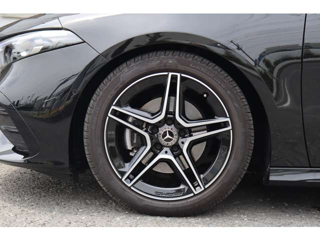 Mercedes Benz A Class Sedan — фото 2