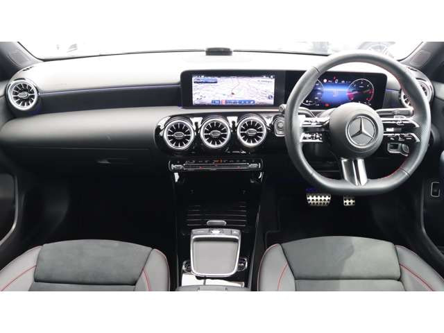 Mercedes Benz A Class Sedan — фото 4