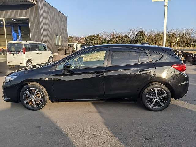 Subaru Impreza Sport — фото 13