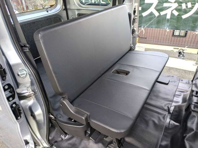 Toyota Pixis VAN — фото 12