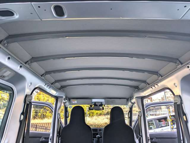 Toyota Pixis VAN — фото 14