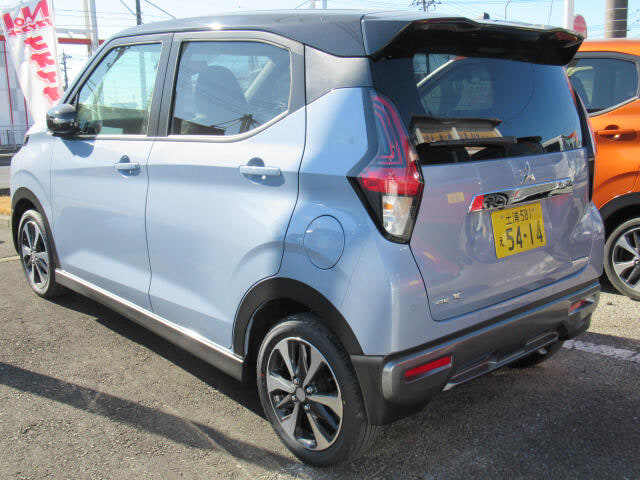 Mitsubishi EK X — фото 5