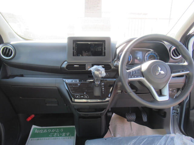 Mitsubishi EK X — фото 14