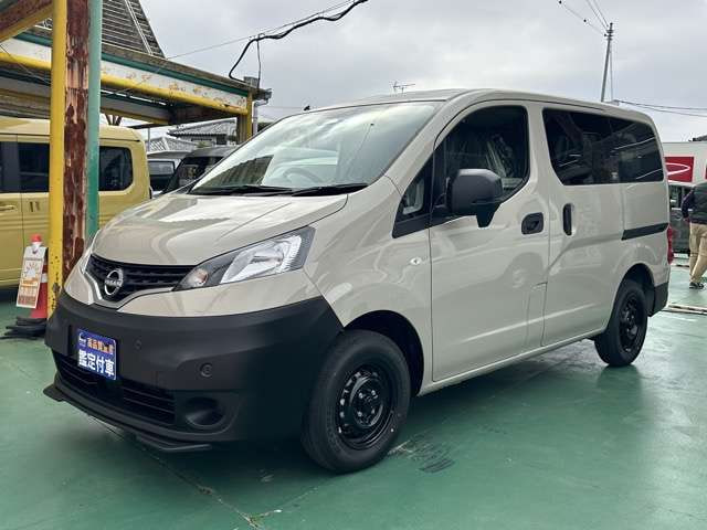 Nissan NV200 Vanette VAN — фото 2