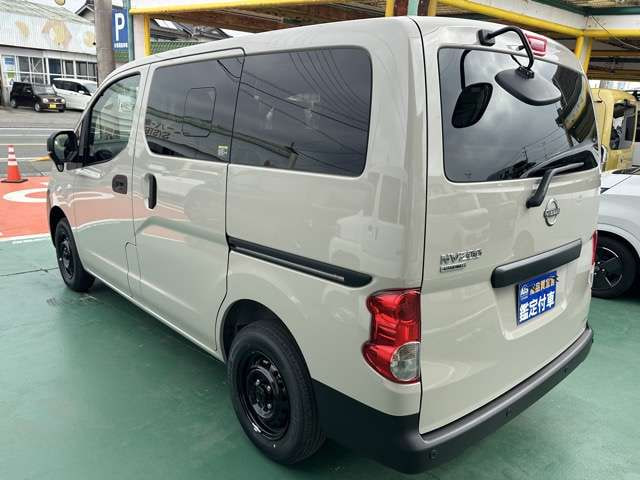 Nissan NV200 Vanette VAN — фото 3