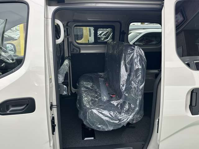 Nissan NV200 Vanette VAN — фото 5