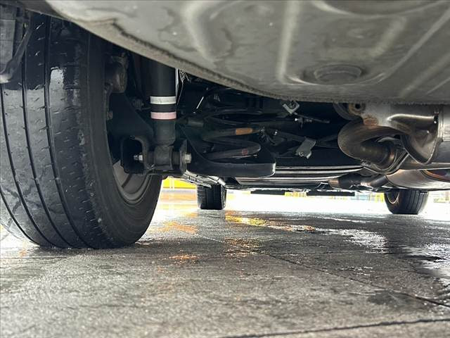 Toyota Noah — фото 11