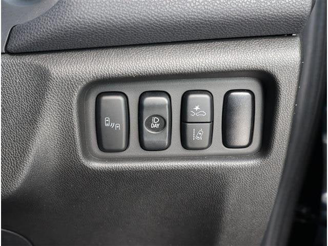 Mitsubishi RVR — фото 7