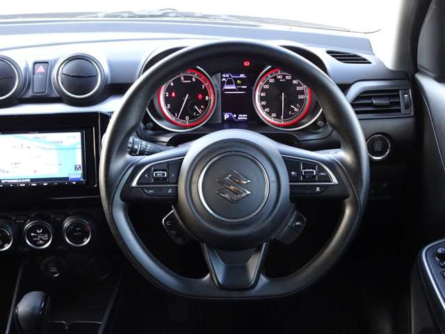 Suzuki Swift — фото 8