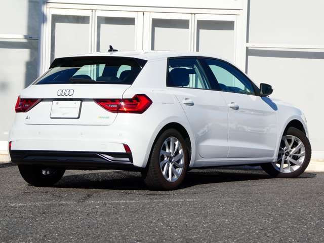 Audi A1 Sportback — фото 7