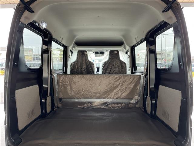 Nissan Clipper — фото 15