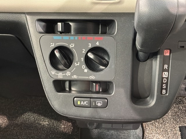 Daihatsu Mira Tocot — фото 8