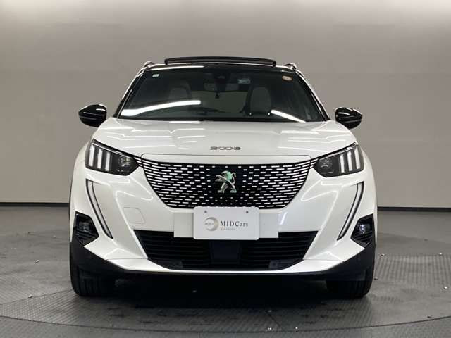 Peugeot SUV E 2008 — фото 10