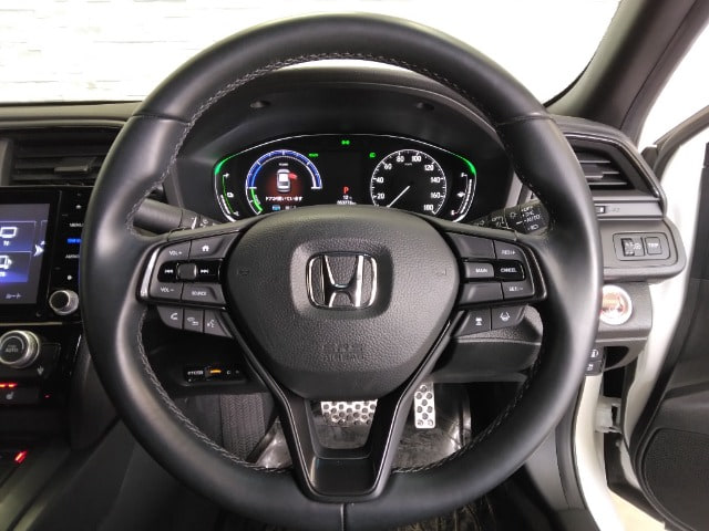 Honda Insight — фото 7