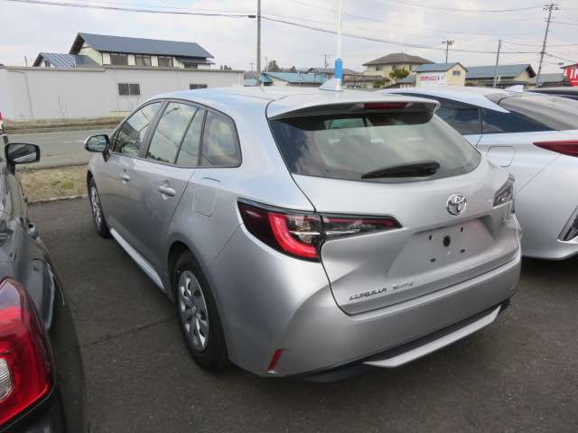Toyota Corolla Touring — фото 14