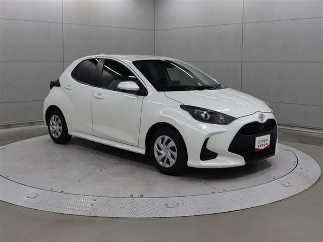 Toyota Yaris — фото 13