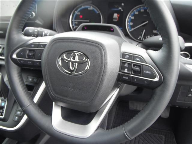 Toyota Noah — фото 5